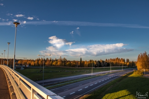 Roikkuvat pilvet, Hanging clouds (2058)